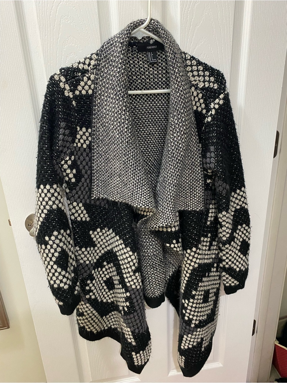 Forever 21 Black & Cream Open-Front Geometric Knit Cardigan